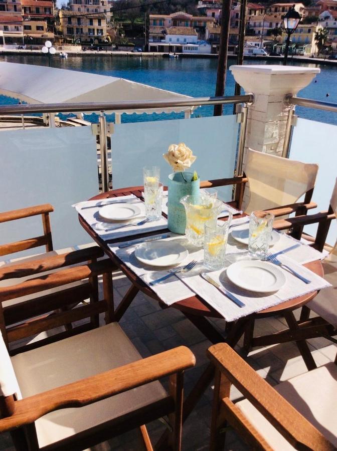 Alekas Harbour House Vila Kassiopi Exterior foto